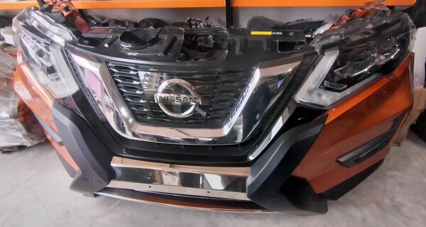 Nissan X Trail 2018 US Version Nose cut