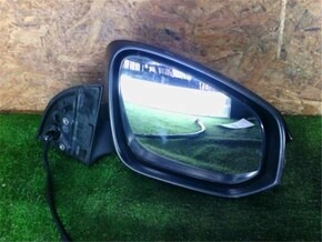 Toyota Noah Esquire Looking Glass 2014-2015