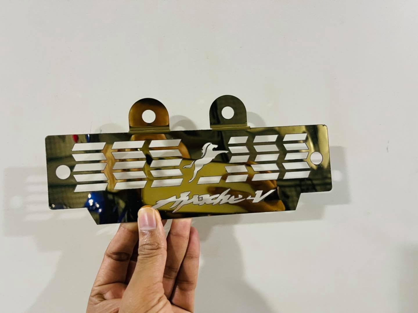 Apache 4v Radiator Guard