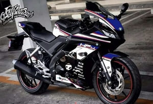Yamaha R15 Modification HP4 Waterproof Indo