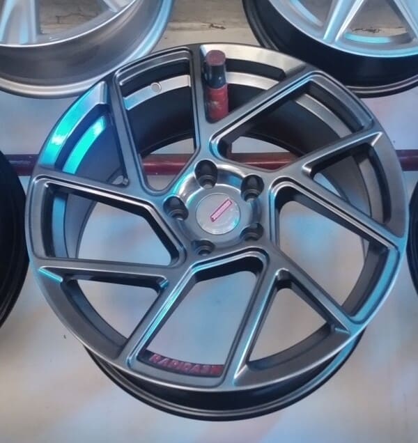 Car Wheel Rim 18 Size 5 Hole