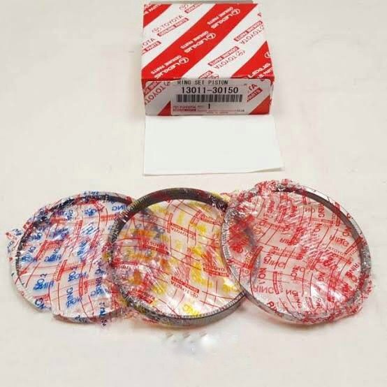 1301130150 Genuine Toyota RING SET, PISTON 13011-30150