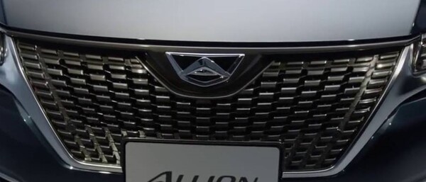 Front Grill With Monogram TOYOTA Allion 2017